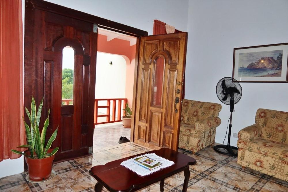 Elegant Rays Apartment- Golf Course , Grenada Grand Anse Exterior foto